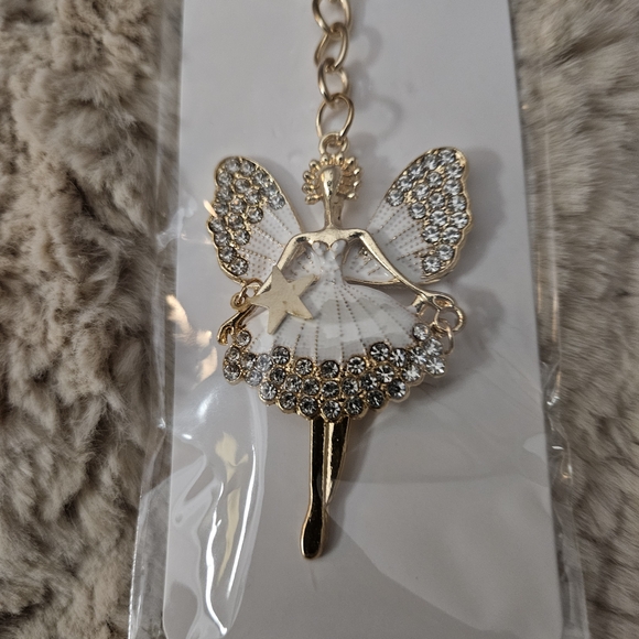 Gold  Fairy Keychain - Picture 5 of 7